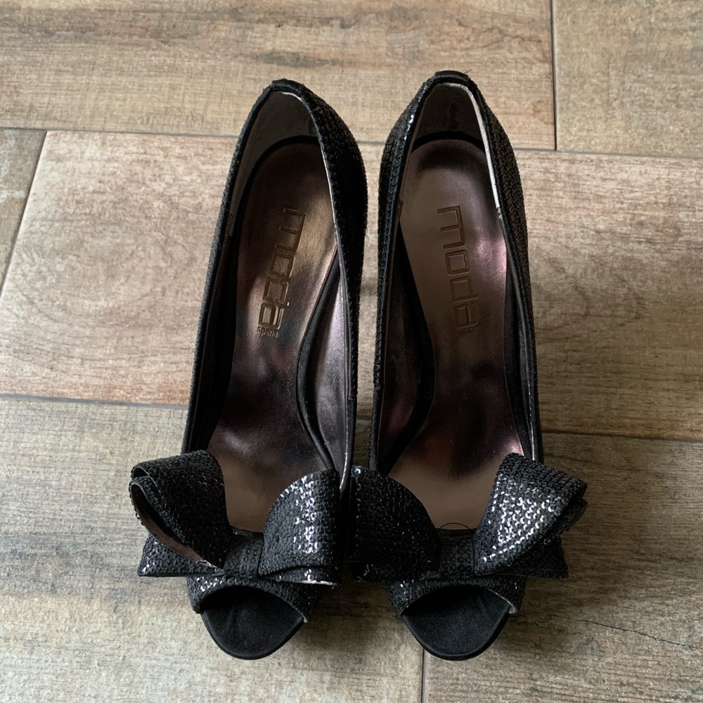 Moda Black Satin and Sequin Bow Peep Toe Heels - Picture 2 of 7